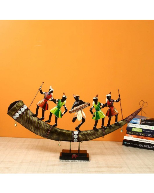 Paradise Iron Showpiece Figurine